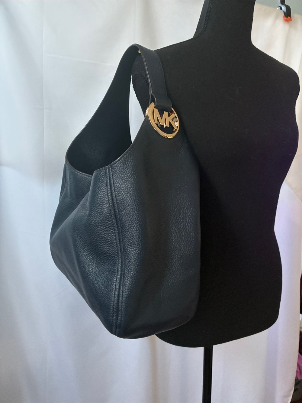 Like New leather Michael Kors Blue Pebbled Leather Slouch Hobo with Gold Logo